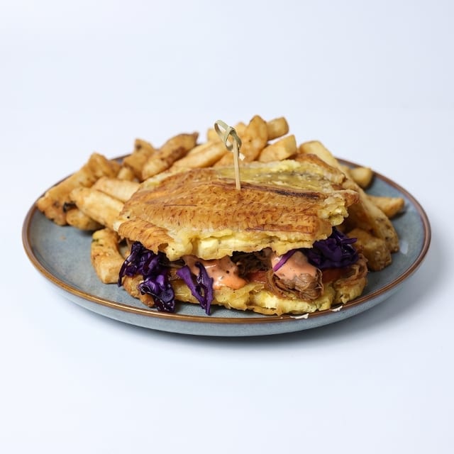 Pernil Chimi Sandwich